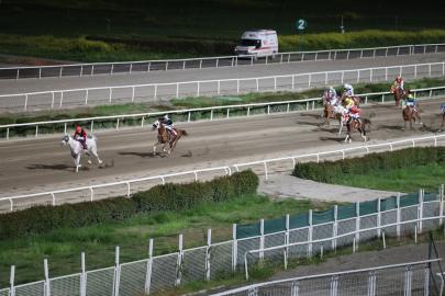 Kurtuluş koşusu’nu “Anadolu Gücü” kazandı