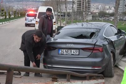 Motosikletle otomobil çarpıştı: 1 yaralı