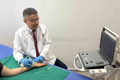 Prof. Dr. İrfan Koca: "Hidrodiseksiyon ile ağrıya değil nedene müdahale ediyoruz"