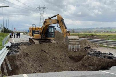 Sağanak yağış nedeniyle yol çöktü, Güney Çevre Yolu ulaşıma kapatıldı