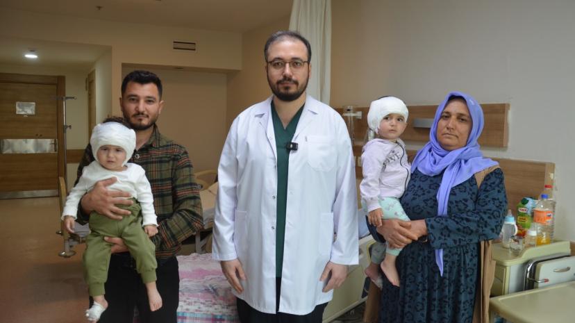 Şanlıurfa iki bebek, 'sesle' tanıştı