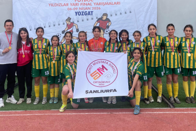 Şanlıurfa'nın başarılı kız futbol takımı Türkiye finallerinde