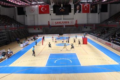 ŞBB Genç Erkekler Voleybol Takımı filede iddialı