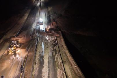 Şiddetli yağış heyelana neden oldu