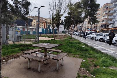 Üçgen park yenileniyor