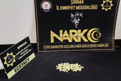 Uyuşturucu hap ele geçirildi: 2 gözaltı