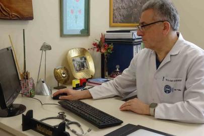 Uzmanından dünyada en çok öldüren 4’üncü hastalık için uyarı: "KOAH’ı sigarayı bırakmak, zatürreyi aşı durdurur"