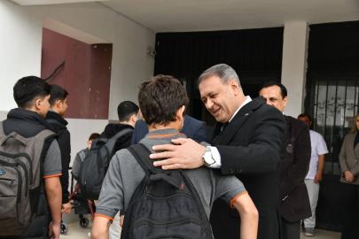 Vali Şıldak: Eğitim süreçlerini yakından takip ediyoruz