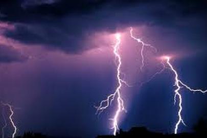 Yıldırım faciası: 2 kuzen hayatını kaybetti, 1’i ağır yaralı