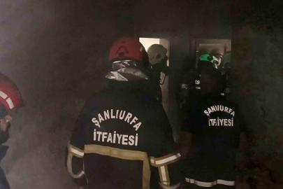 Apartmandan yükselen duman ekipleri alarma geçirdi