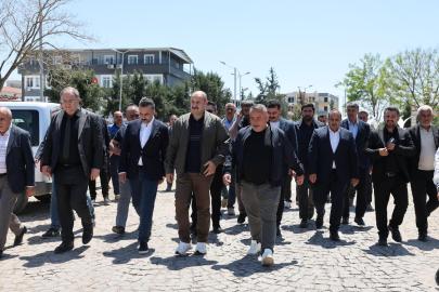 Başkan Gülpınar, Birecik’te esnafı ve vatandaşları ziyaret etti