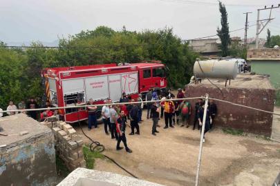 Evde çıkan yangında 4 kişi dumandan etkilendi