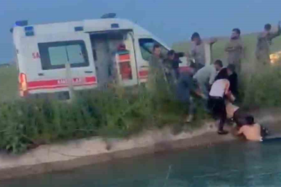 Şanlıurfa'da sulama kanalına otomobil uçtu