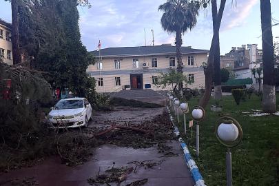 Şanlıurfa'nın 2 ilçesinde okullar tatil edildi